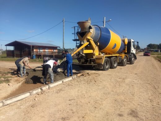 Siguen las obras en Mi Tierra